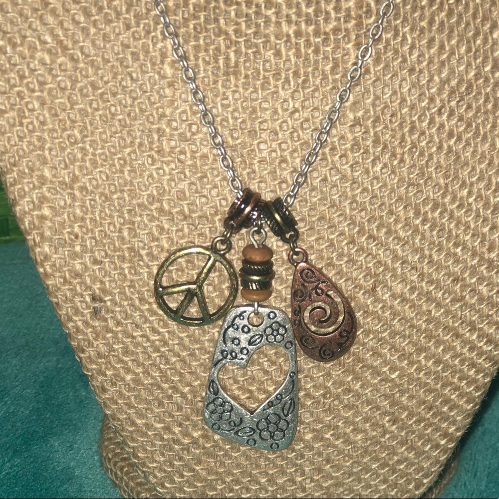 Dream Necklace multiply metals NewLia Sophia - Picture 2 of 3